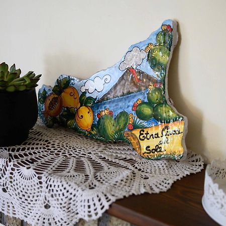 Etna Casa Del Sole Bed & Breakfast Nicolosi Dış mekan fotoğraf