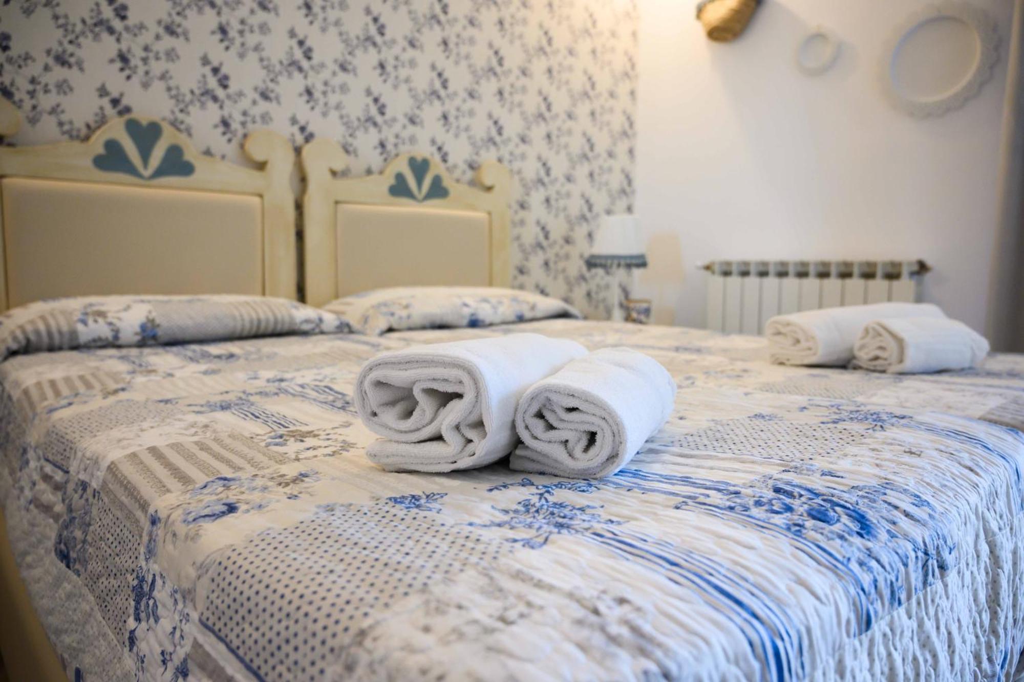 Etna Casa Del Sole Bed & Breakfast Nicolosi Dış mekan fotoğraf